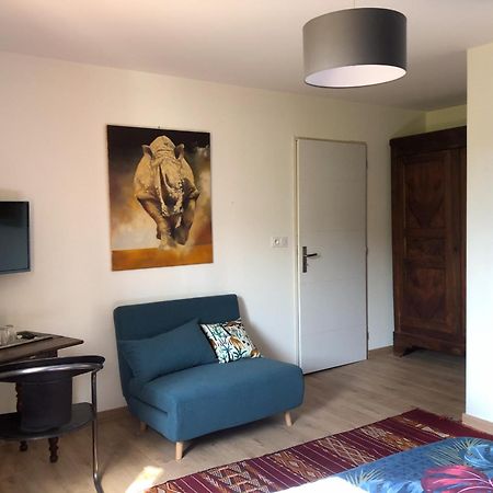 Chambre Sur Une Ile Saint-Bonnet-de-Rochefort Ngoại thất bức ảnh